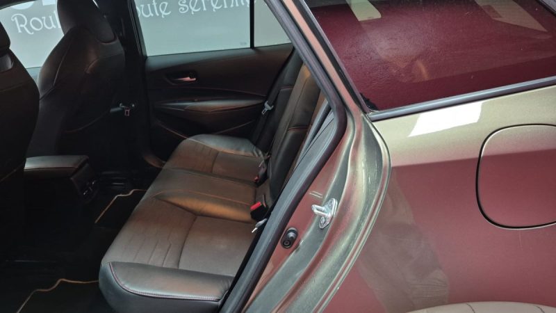 TOYOTA COROLLA TOURING SPORTS 122CV COLLECTION/1 ERE MAIN/TVA RECUP 2021