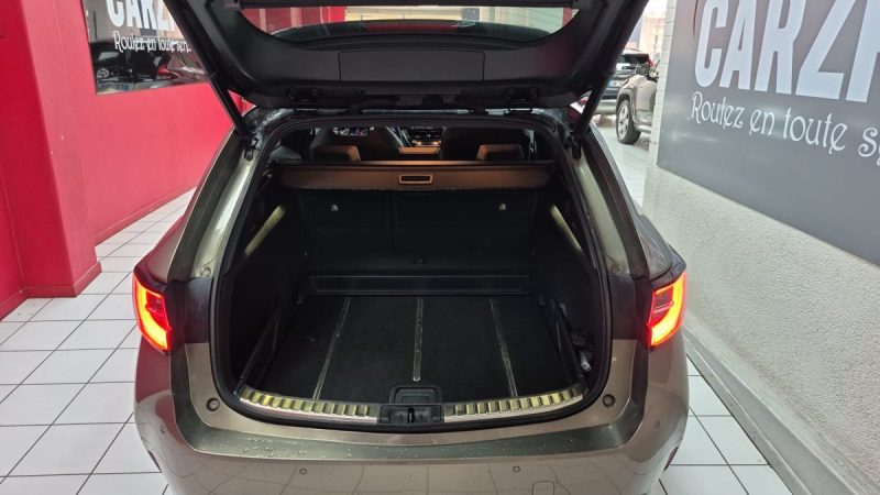 TOYOTA COROLLA TOURING SPORTS 122CV COLLECTION/1 ERE MAIN/TVA RECUP 2021