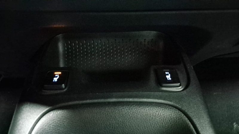 TOYOTA COROLLA BERLINE 122cv DYNAMIC BUSINESS/1 ERE MAIN/TVA RECUPERABLE