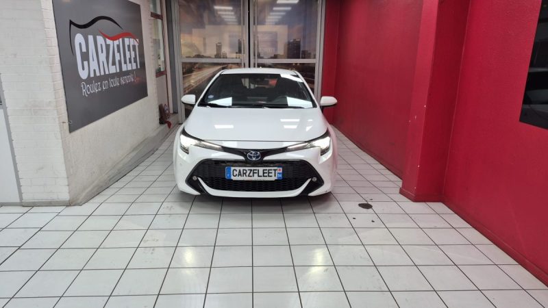 TOYOTA COROLLA BERLINE 122cv DYNAMIC BUSINESS/1 ERE MAIN/TVA RECUPERABLE