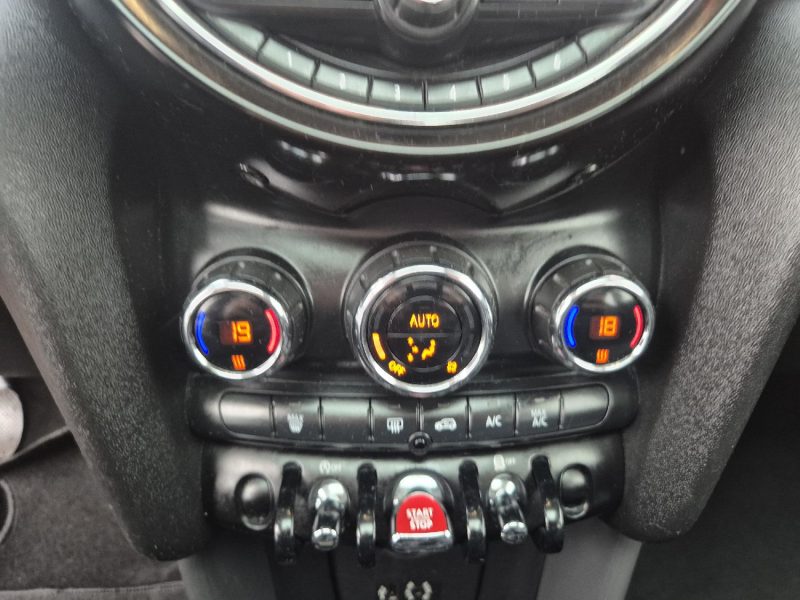 MINI MINI III COOPER 136CH RED HOT CHILI 2017