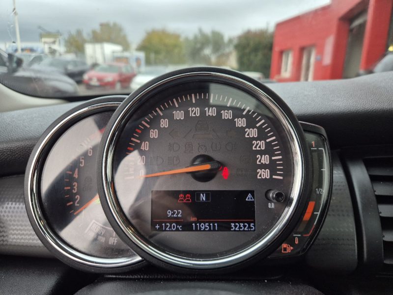 MINI MINI III COOPER 136CH RED HOT CHILI 2017