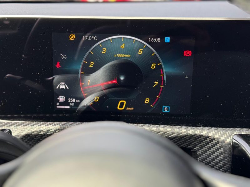 MERCEDES CLASSE A 180 136CH BUSINESS ENTRETIEN SUIVI