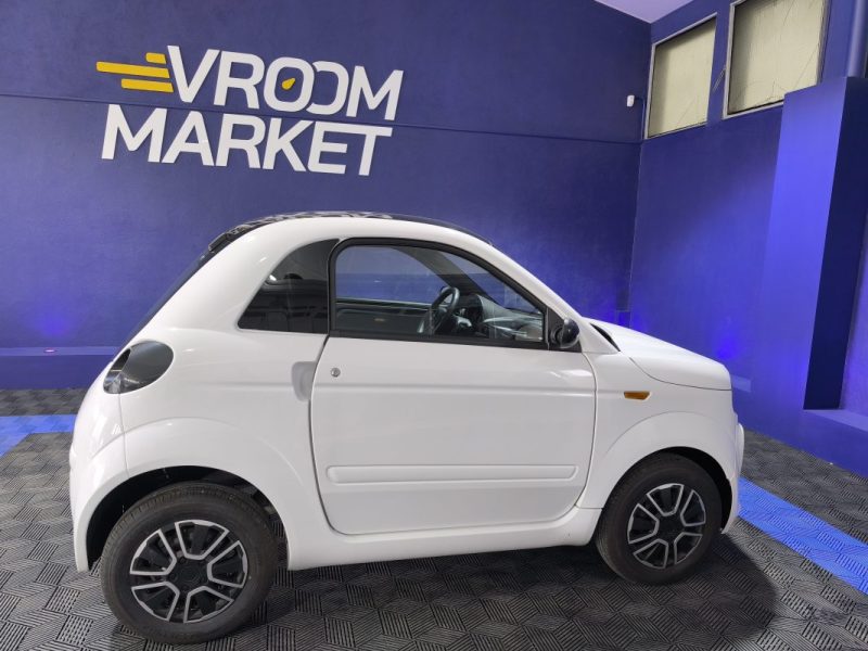 MICROCAR MICROCAR DUE INITAL 502 - DIESEL - ETAT COMME NEUF  INITIAL 502 2025