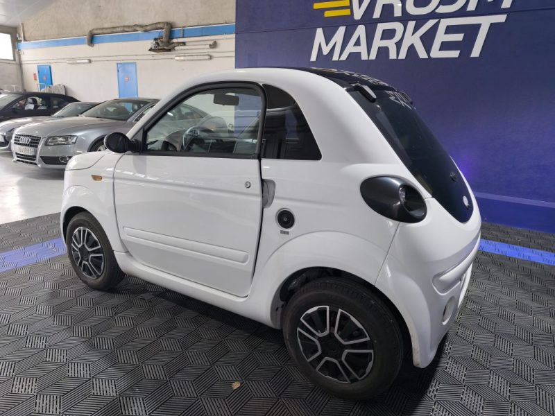 MICROCAR MICROCAR DUE INITAL 502 - DIESEL - ETAT COMME NEUF  INITIAL 502 2025