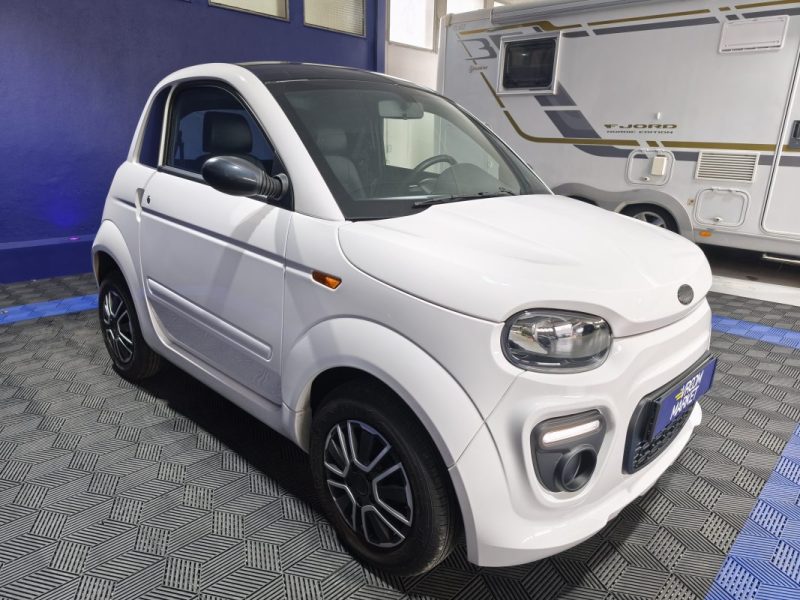 MICROCAR MICROCAR DUE INITAL 502 - DIESEL - ETAT COMME NEUF  INITIAL 502 2025