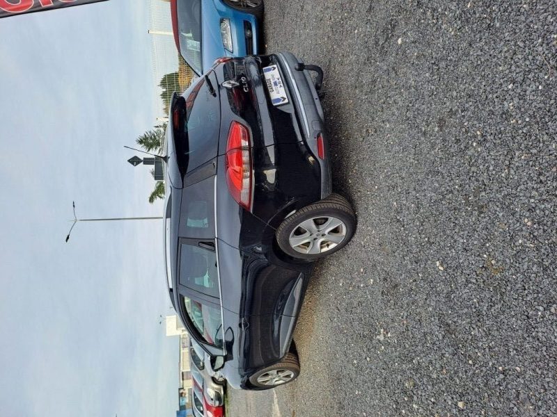 RENAULT CLIO IV 1.2 TCE 120CH NOUVELLE LIMITED EDC ECO² 2015