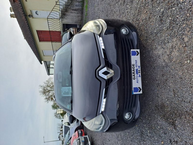 RENAULT CLIO IV 1.2 TCE 120CH NOUVELLE LIMITED EDC ECO² 2015