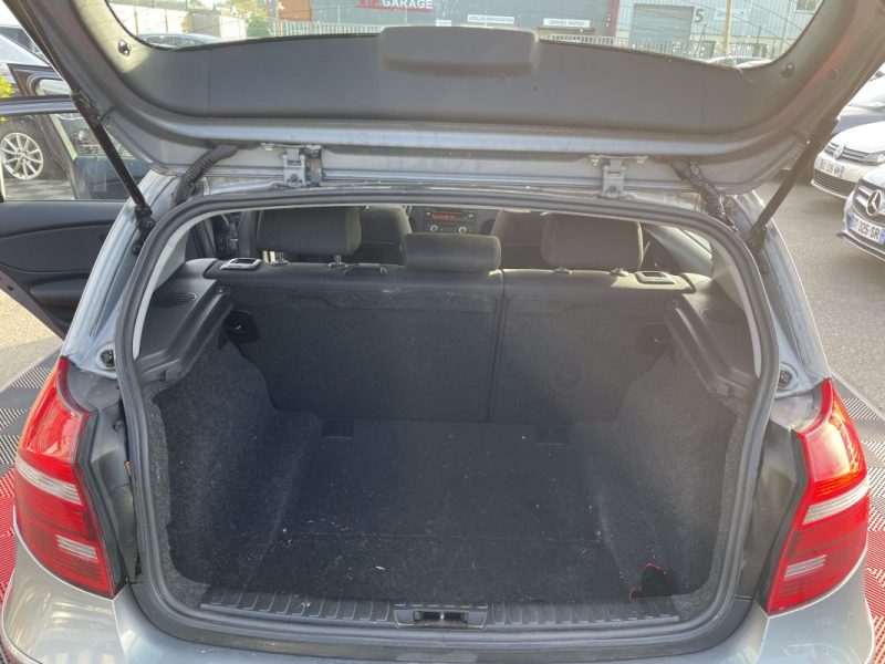 BMW SERIE 1 E87 116D 2.0D - 16V TURBO 2010