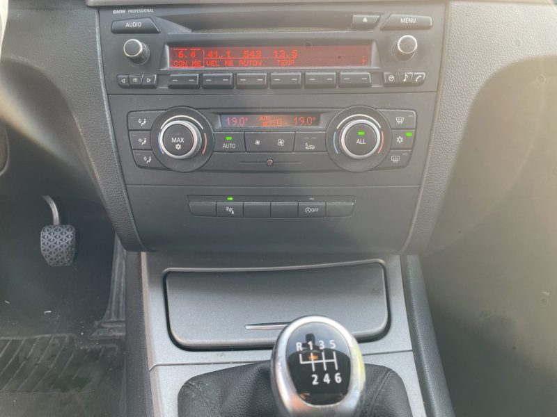 BMW SERIE 1 E87 116D 2.0D - 16V TURBO 2010