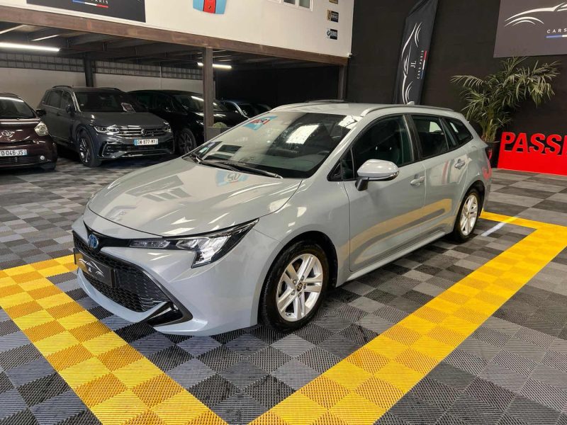 TOYOTA COROLLA TS TOURING 122H DYNAMIC 2023 (CAMÉRA DE RECUL, CLIMATISATION, CARPLAY) ⭐️⭐️⭐️⭐️⭐️