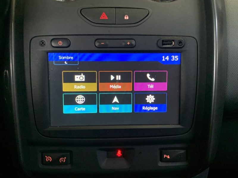 DACIA DUSTER 1.5 DCI 110CH BLACK TOUCH 4X2 1er MAIN 