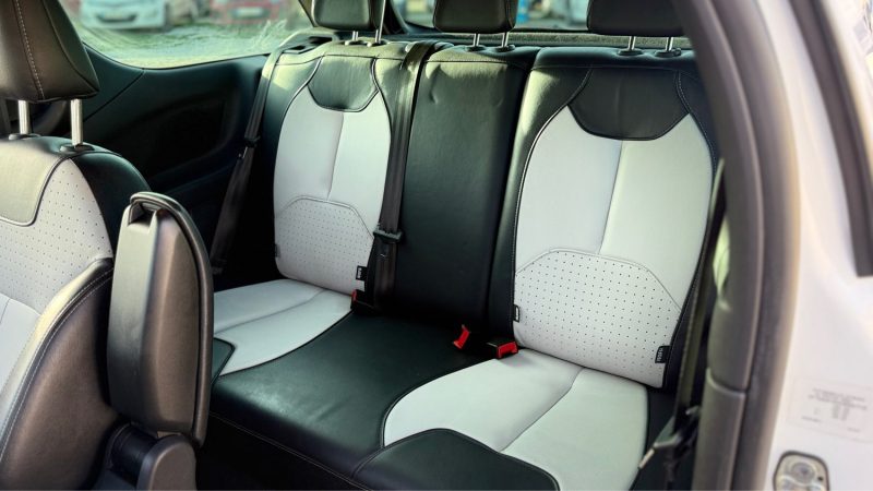 CITROEN DS3 1.6 VTI 120 CV SO CHIC BOITE AUTOMATIQUE  2010