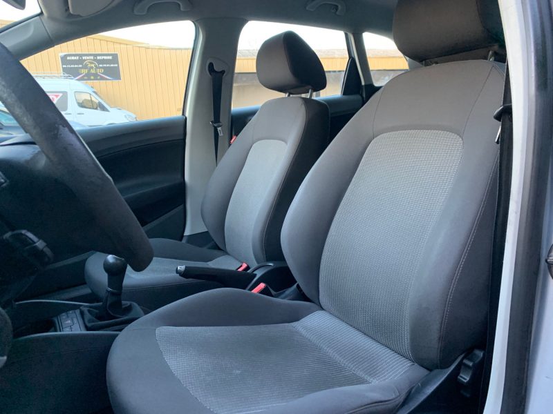 SEAT IBIZA IV 1.6 TDI90 FAP REFERENCE 2011