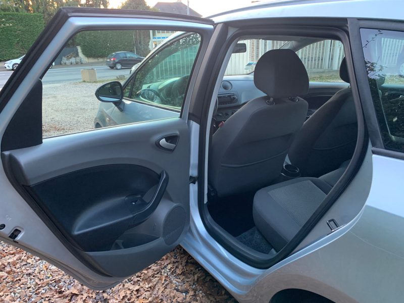 SEAT IBIZA IV 1.6 TDI90 FAP REFERENCE 2011