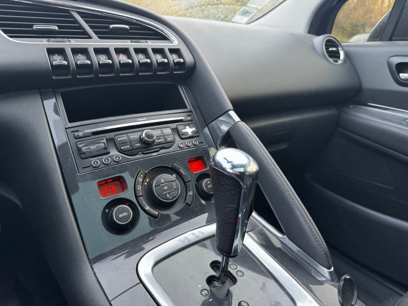 PEUGEOT 3008 1.6 HDI ALLURE 2012