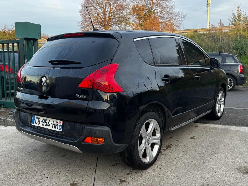 PEUGEOT 3008 1.6 HDI ALLURE 2012