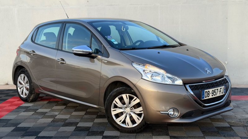 PEUGEOT 208 1.2 VTI 82 Cv URBAN SOUL 5P 2013