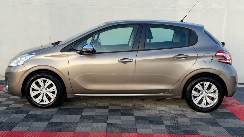 PEUGEOT 208 1.2 VTI 82 Cv URBAN SOUL 5P 2013