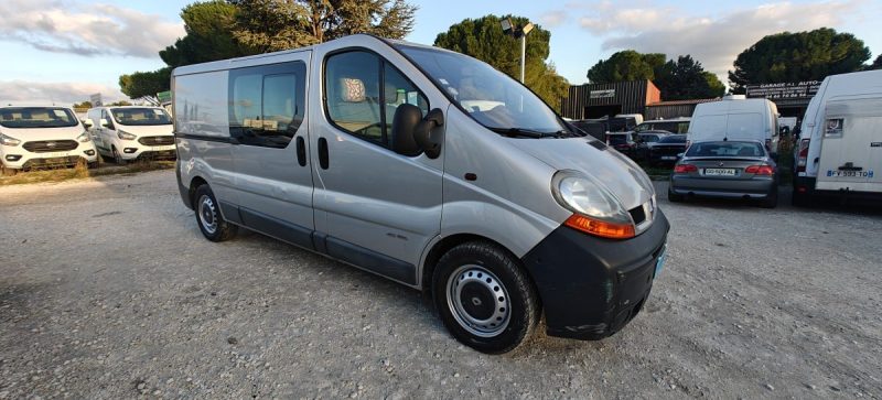RENAULT TRAFIC GENERIQUE L2H1 CABINE APROFONDIE 2.5DCI 140  GENERIQUE L2H1 CA 2.5DCI 140 2005