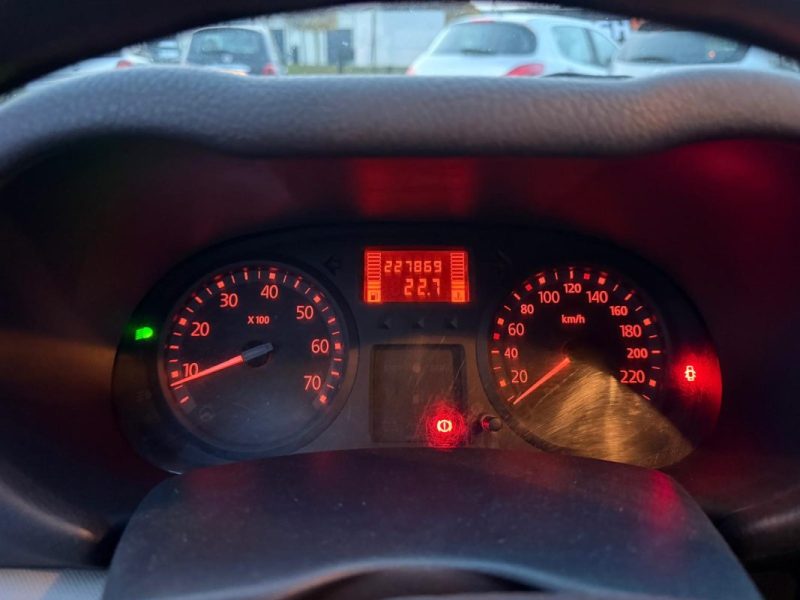 RENAULT CLIO CLIO CONFORT DYNAMIQUE 1.5DCI 70 2006