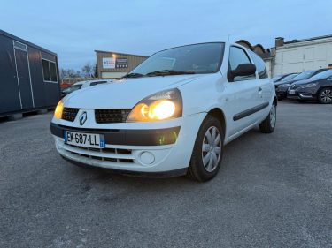 RENAULT CLIO CLIO CONFORT DYNAMIQUE 1.5DCI 70 2006