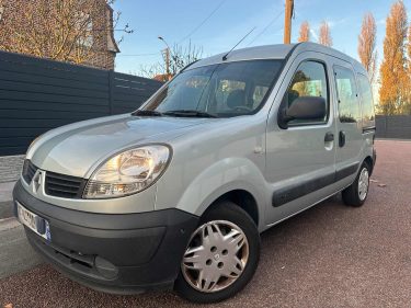 ✅ 2 ND MAIN Renault Kangoo 1.2 essence – 75 ch – Boîte manuelle – 5 places