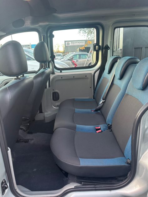 ✅ 2 ND MAIN Renault Kangoo 1.2 essence – 75 ch – Boîte manuelle – 5 places