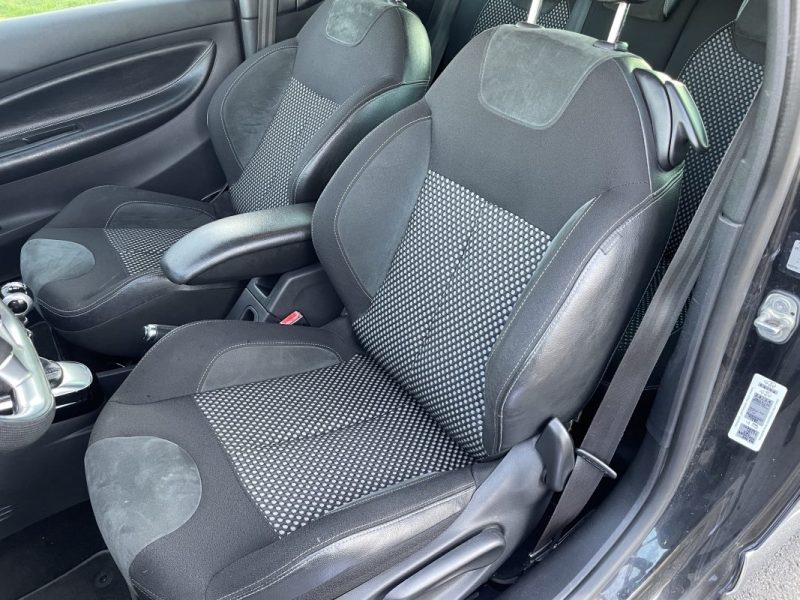 Citroën DS3 1.6 THP 150 Sport Chic • 2010