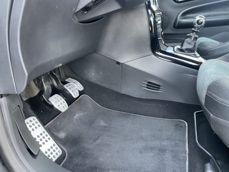 Citroën DS3 1.6 THP 150 Sport Chic • 2010