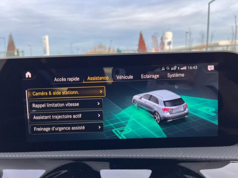 MERCEDES CLASSE A  IV 200 D AMG LINE 8G-DCT - GARANTIE