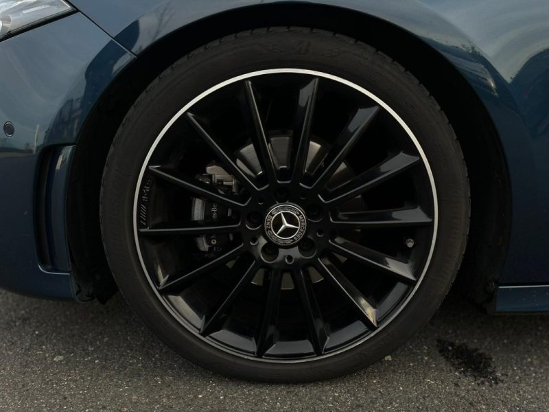 MERCEDES CLASSE A  IV 200 D AMG LINE 8G-DCT - GARANTIE