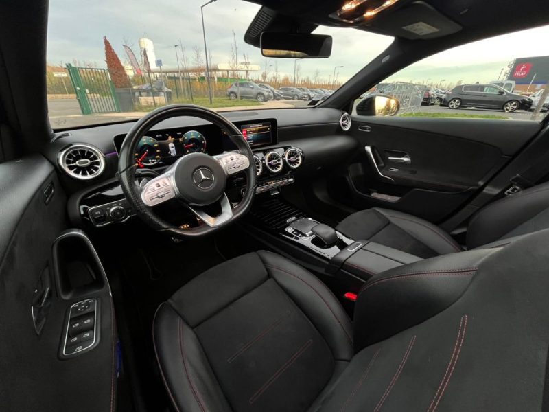 MERCEDES CLASSE A  IV 200 D AMG LINE 8G-DCT - GARANTIE