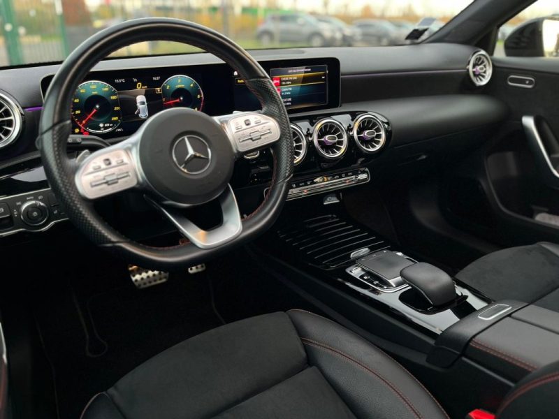 MERCEDES CLASSE A  IV 200 D AMG LINE 8G-DCT - GARANTIE