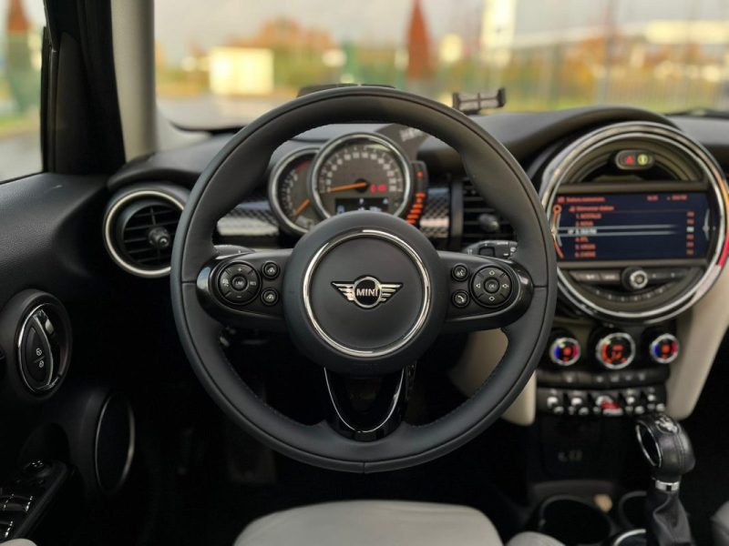 Mini Cooper S 2.0 192ch BVA6 – Pack Red Hot Chili – 5 portes