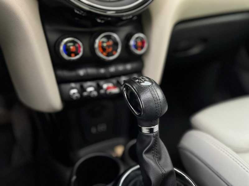 Mini Cooper S 2.0 192ch BVA6 – Pack Red Hot Chili – 5 portes