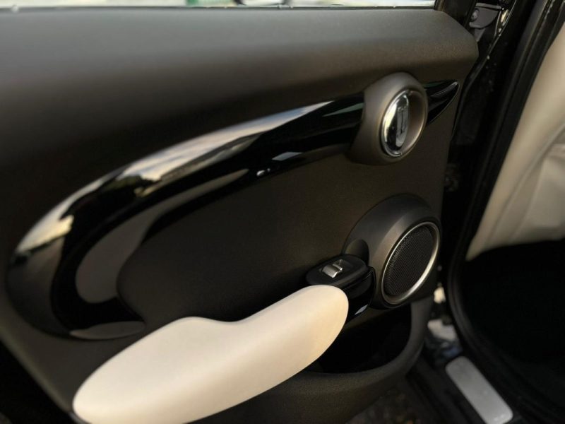 Mini Cooper S 2.0 192ch BVA6 – Pack Red Hot Chili – 5 portes