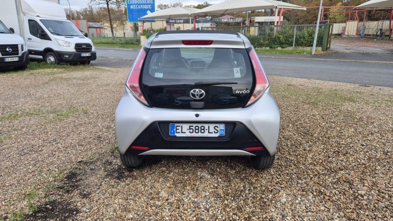 TOYOTA AYGO II 1.0 VVT-I 69 CH X-PLAY X-SHIFT 5P 