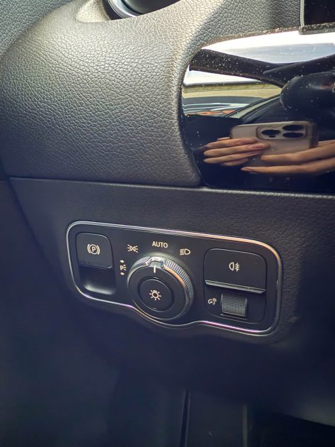 MERCEDES CLASSE B 180 AMG LINE 136CH - Entretien complet - Faible KM - PREMIERE MAIN 