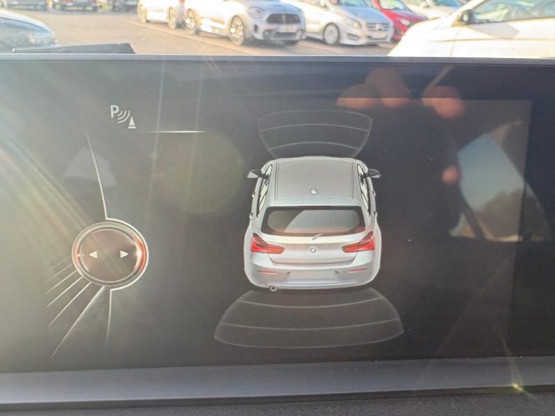 BMW Série 1 116d Première - 🌤 Toit ouvrant - 📱 Bluetooth - ✅ Reprise possible -✅Garantie 6 mois