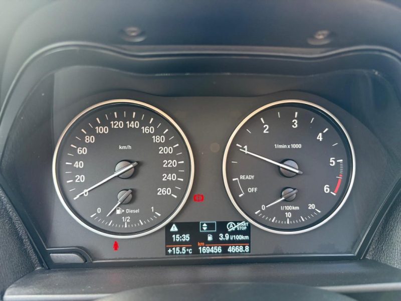 BMW Série 1 116d Première - 🌤 Toit ouvrant - 📱 Bluetooth - ✅ Reprise possible -✅Garantie 6 mois