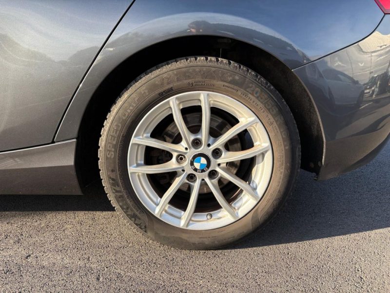 BMW Série 1 116d Première - 🌤 Toit ouvrant - 📱 Bluetooth - ✅ Reprise possible -✅Garantie 6 mois