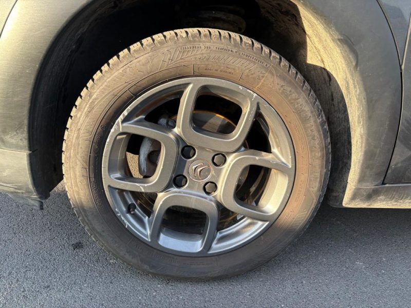 Citroën C4 Cactus 1.6 BlueHDi 100 Shine 🔙 Caméra 📷 ❄️ Clim 🔁 Reprise 💶 🛡️ Garantie ✅