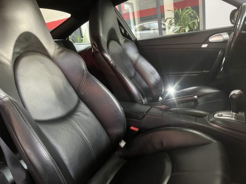 PORSCHE 911 TYPE 997 CARRERA 4 COUPE