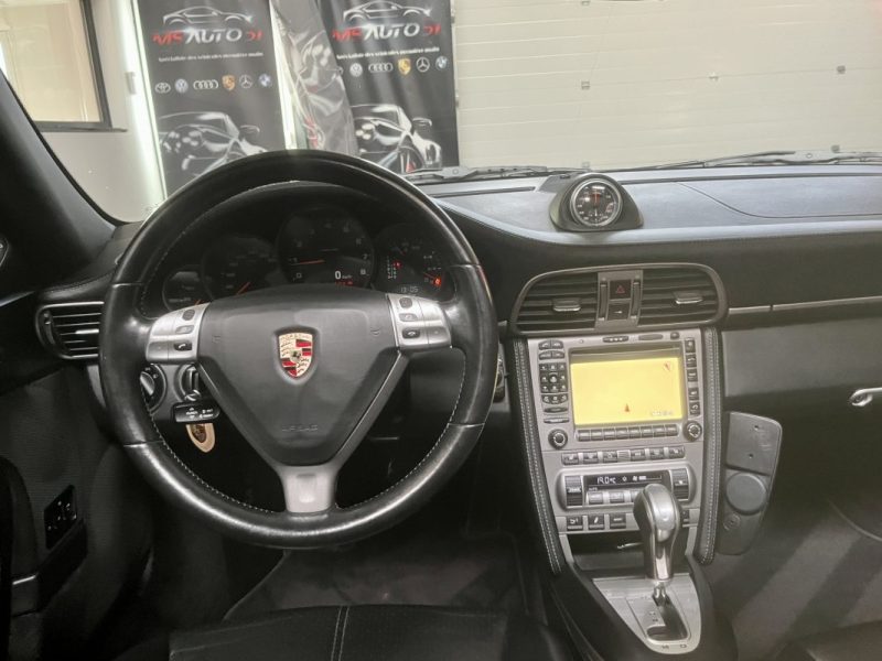 PORSCHE 911 TYPE 997 CARRERA 4 COUPE