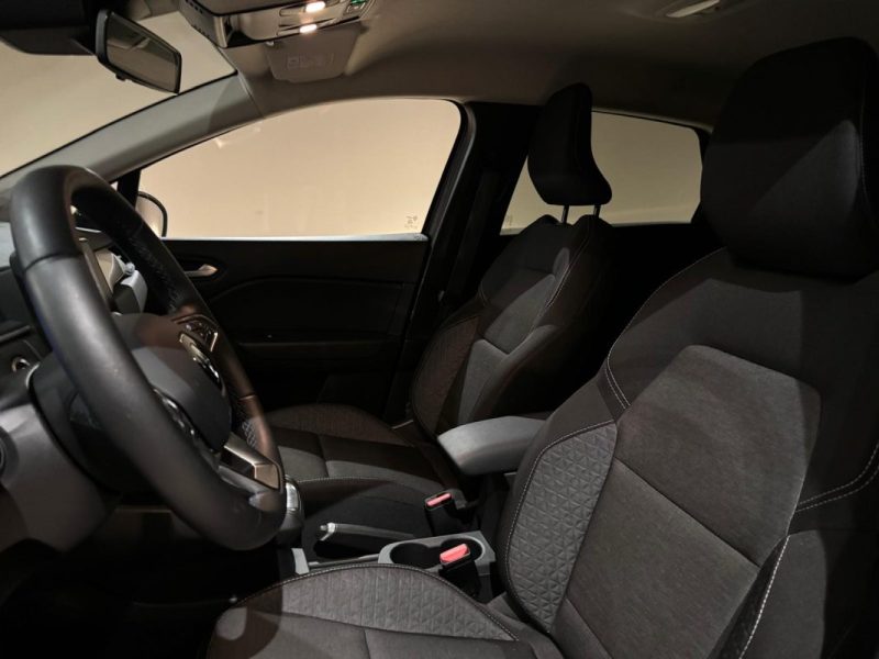 RENAULT CAPTUR II 1.6 E-TECH HYBRIDE 145 EVOLUTION / CAMERA + RADAR AV/AR 2023