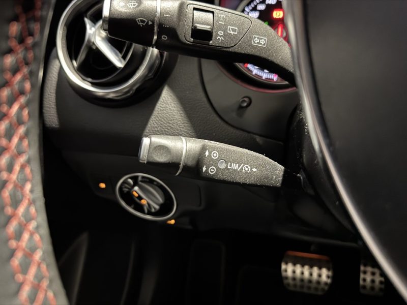 MERCEDES GLA 220 D 177CH FASCINATION 7G-DCT 4 MATIC MAGNO DESIGNO / SUIVI COMPLET 