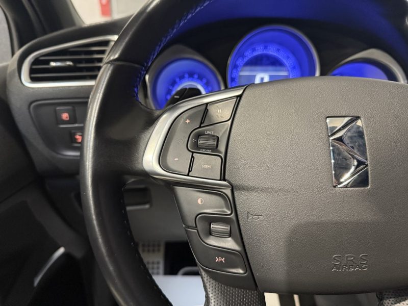 CITROEN DS4 1.6 HDI 114ch AIRDREAM SOCHIC BVA 6 / COURROIE DISTRIBUTION OK 