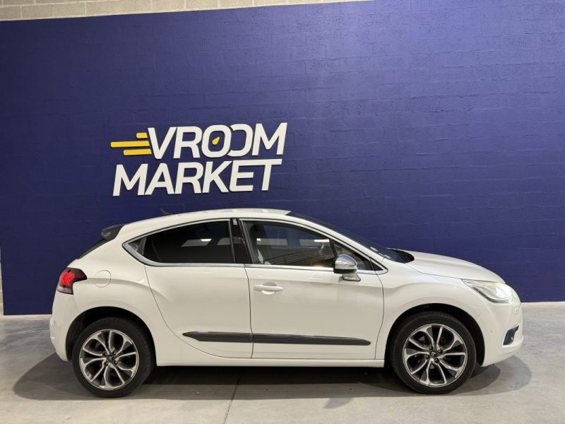 CITROEN DS4 1.6 HDI 114ch AIRDREAM SOCHIC BVA 6 / COURROIE DISTRIBUTION OK 