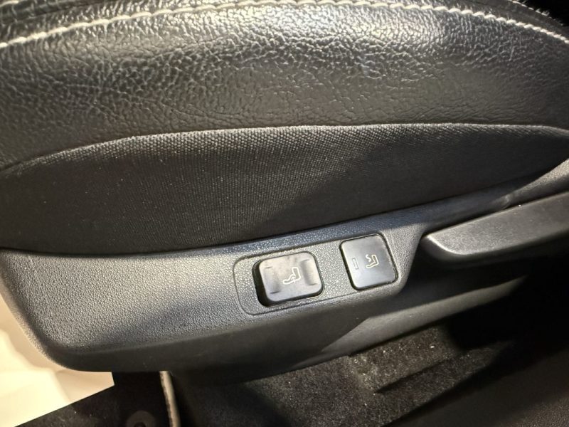 CITROEN DS4 1.6 HDI 114ch AIRDREAM SOCHIC BVA 6 / COURROIE DISTRIBUTION OK 